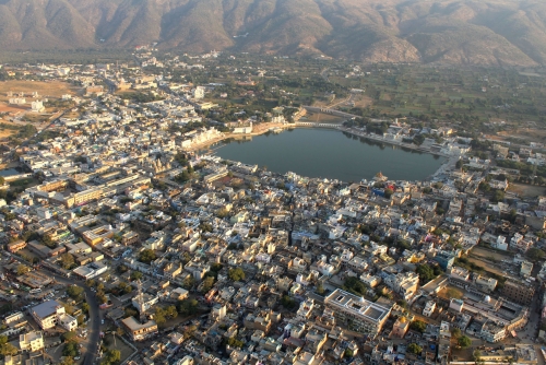 Lake and the City