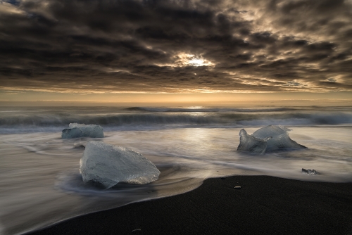 Jokulsarlon beach - Diamond 